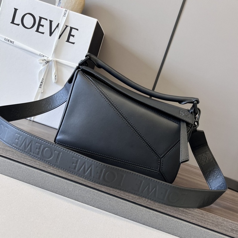 Loewe Handbags 27
